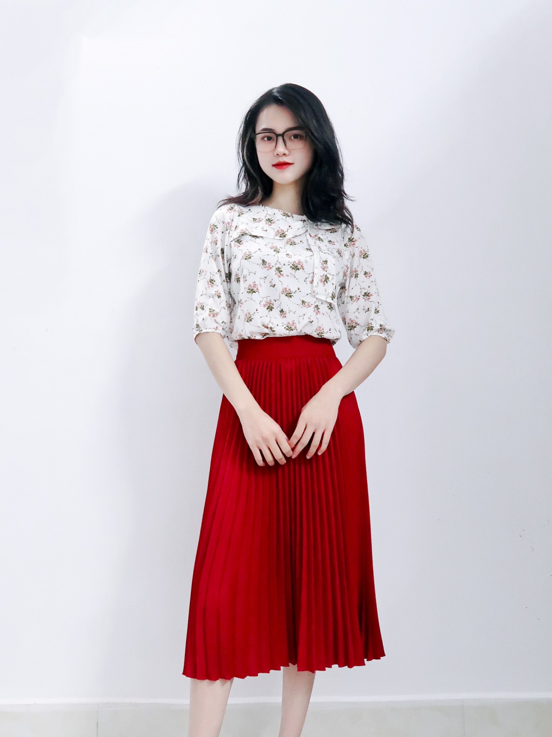 Áo sơ mi cổ nơ tay lỡ Hoa dây S Áo sơ mi cổ nơ tay lỡ Hoa dây S
