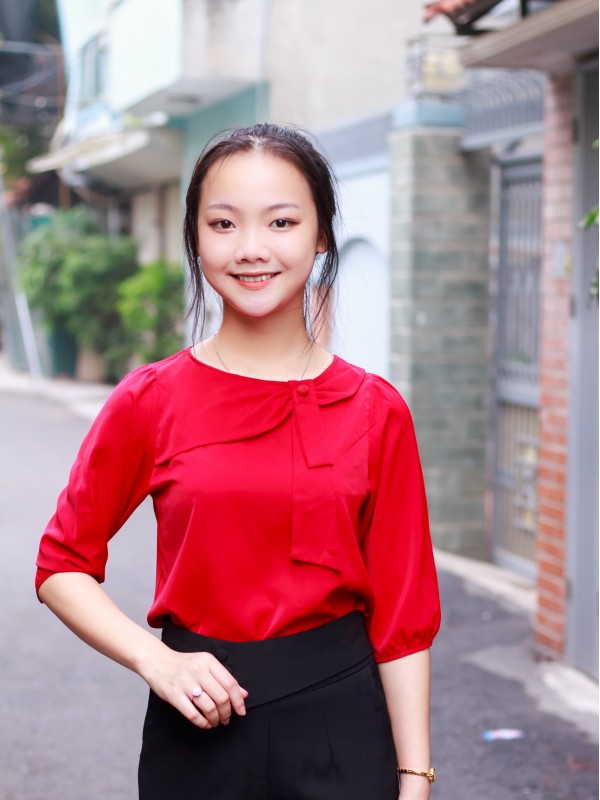 Áo sơ mi cổ nơ tay lỡ Đỏ đô S