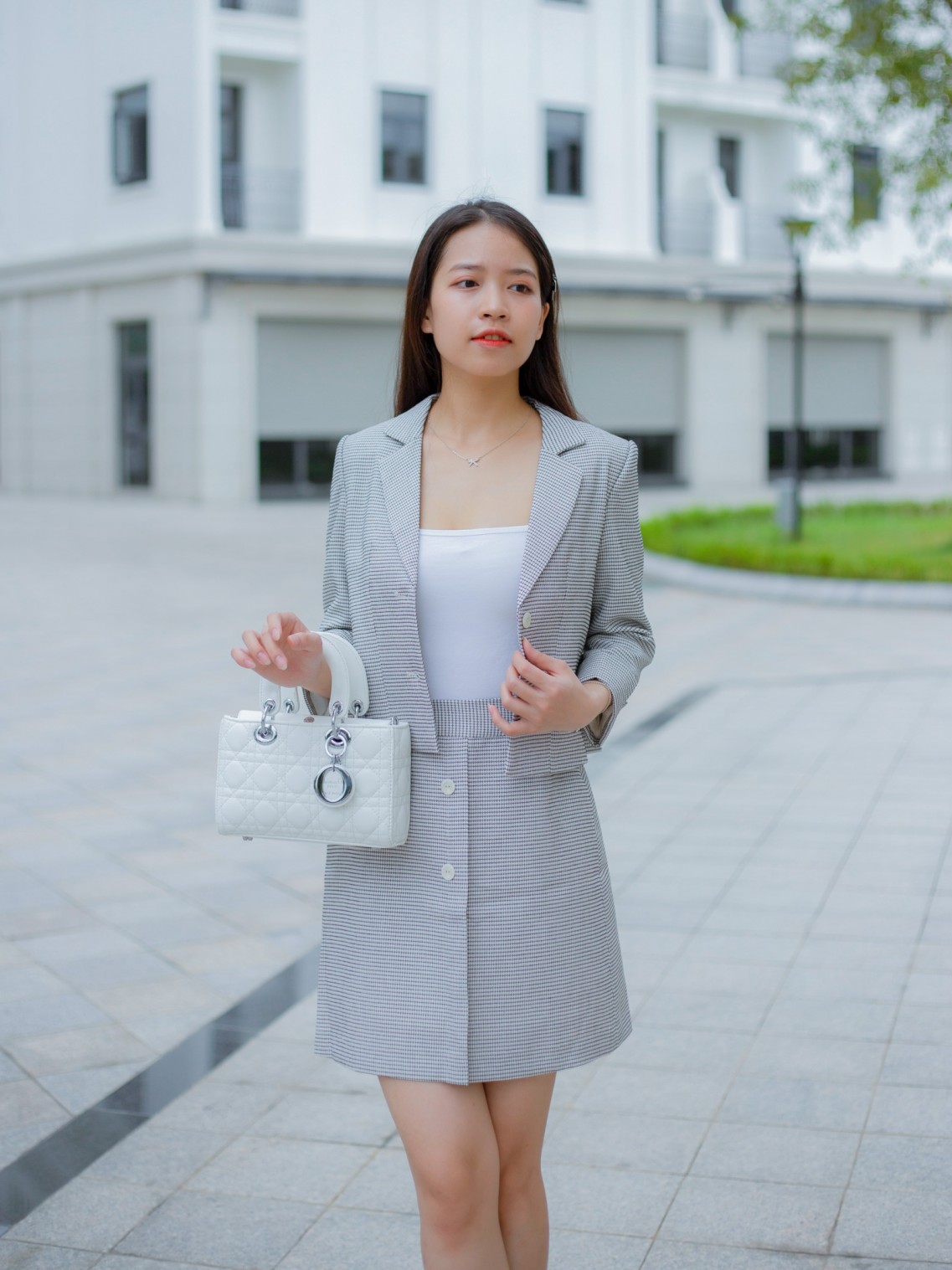 Chân váy Limen Dáng A Sọc Trắng XL